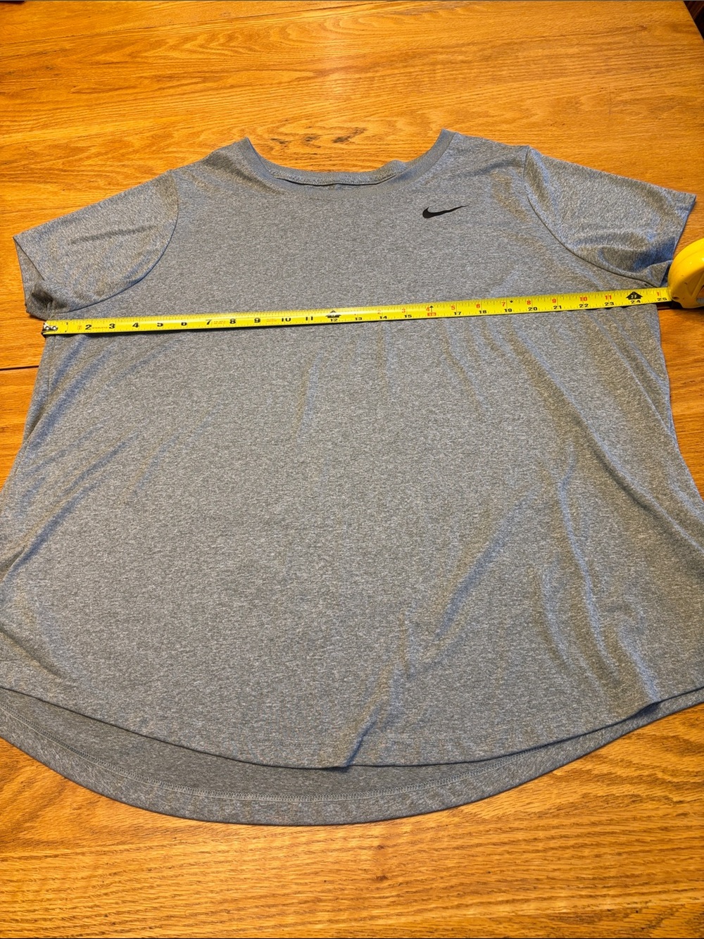 4 Men’s Nike colorful tee shirts. All 2x - Picture 6 of 12
